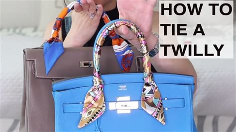 tie twilly hermes bag|how to wear hermes twilly.